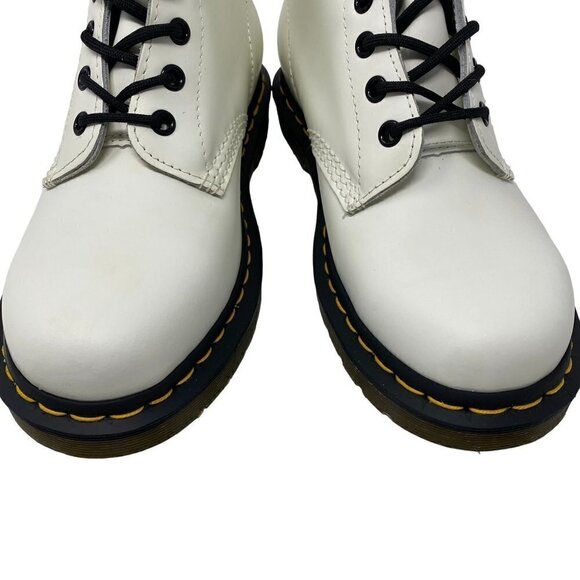 Dr. Martens 1460 SMOOTH LEATHER LACE UP BOOTS White Unisex Sz 6 Mens main image 4